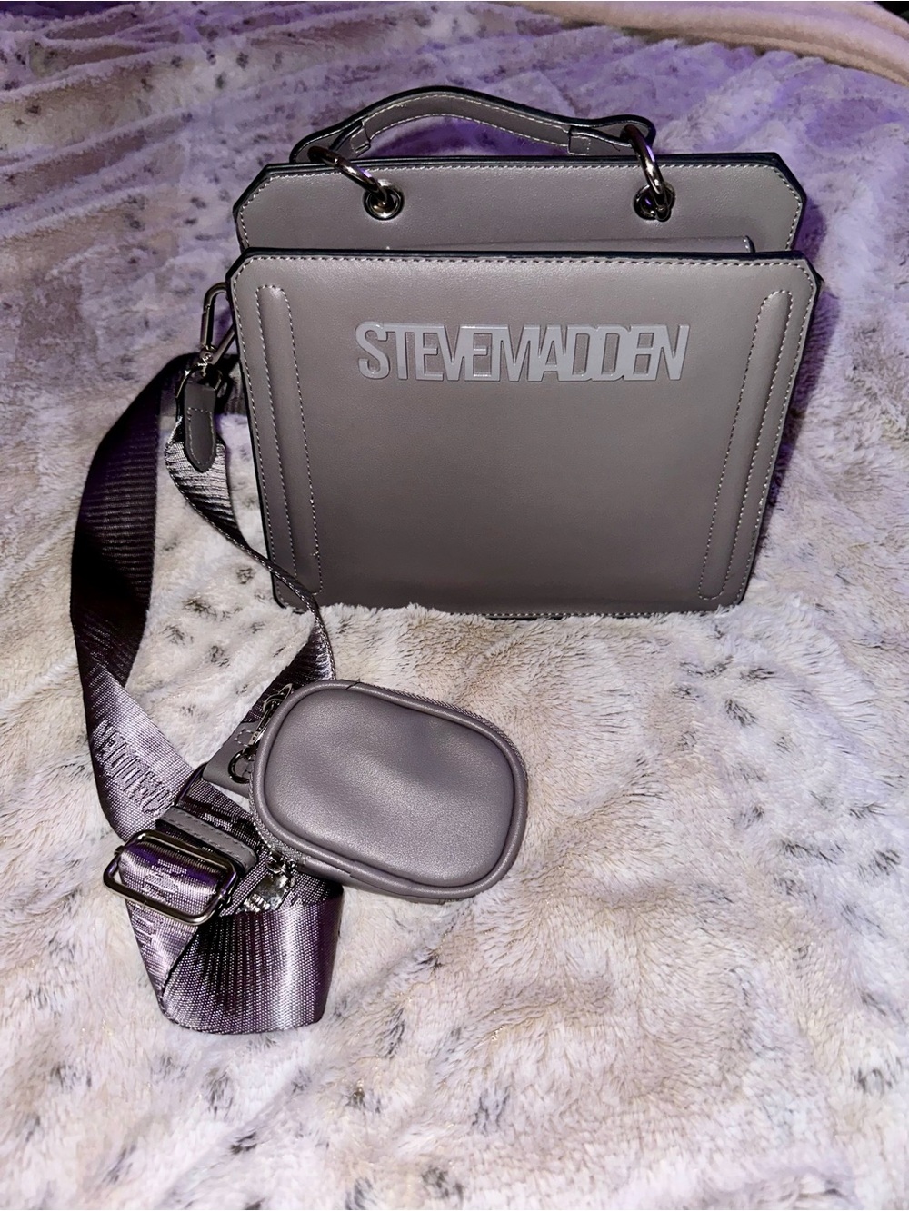 Steve Madden Taupe Gray Messenger Bag with Detachable Strap